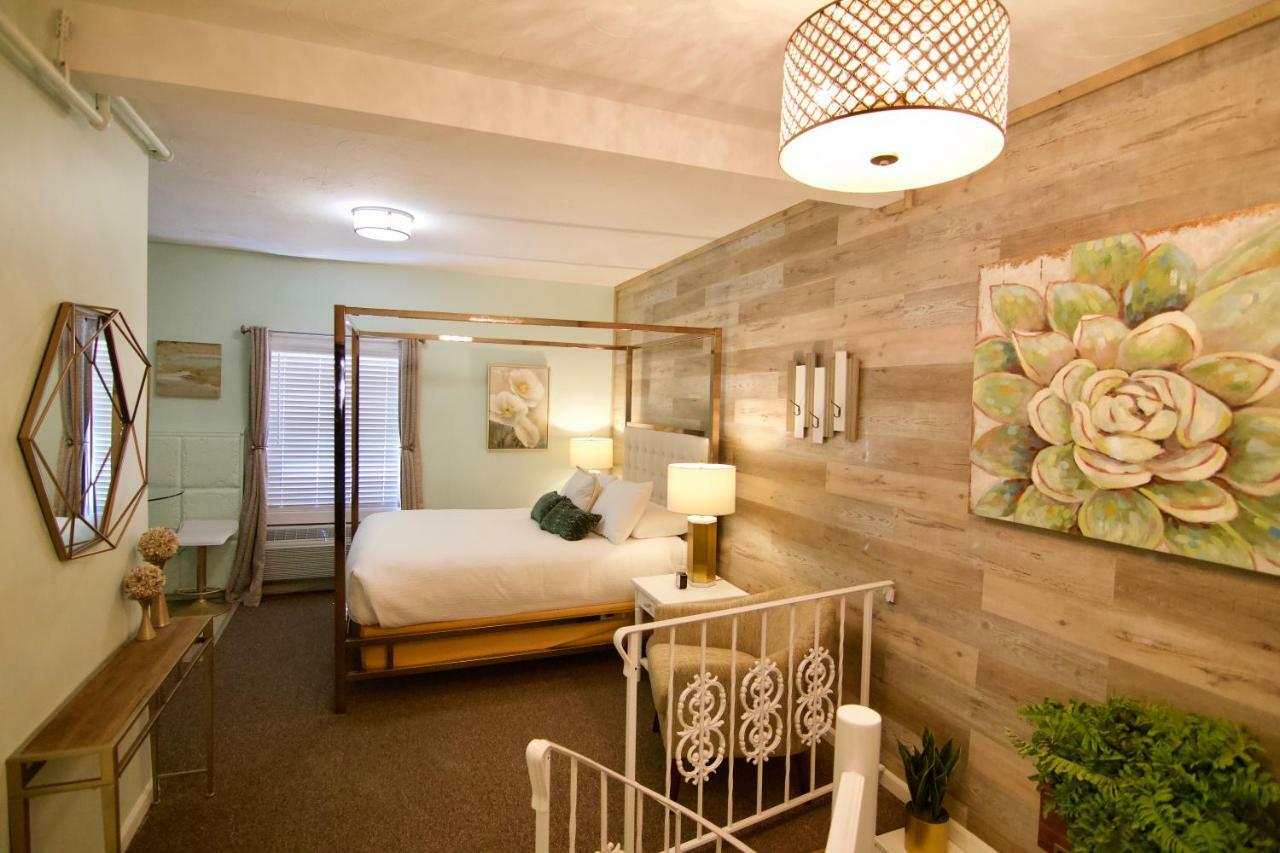 Hotel Frankfort & Restaurant Екстериор снимка
